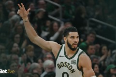 NBA湖人荣耀：最佳阵容中的球星之光与运动传承
