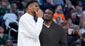 雄鹿队瞄准凯尔特人后卫西蒙斯，积极交易引援备战新赛季