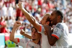 诺丁汉森林困境解析：波斯特科格鲁战术调整与西班牙媒体观点